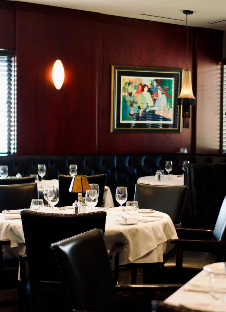 Décarie Dining Room